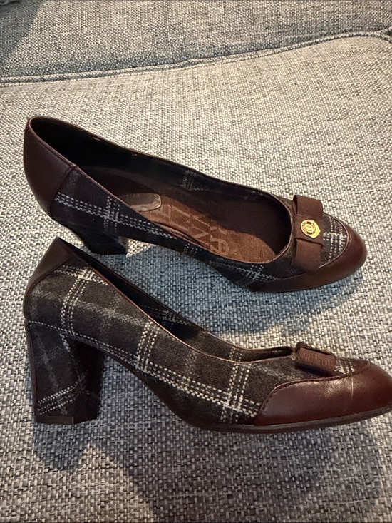 Etienne Aigner Shoes - Etienne Aigner Zane Plaid Fabric & Leather
Trim Block Heel Pumps - Size 8M